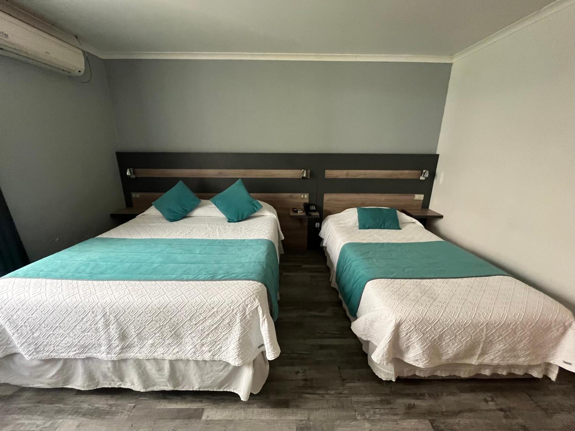 Hotel Real Linares Extérieur photo